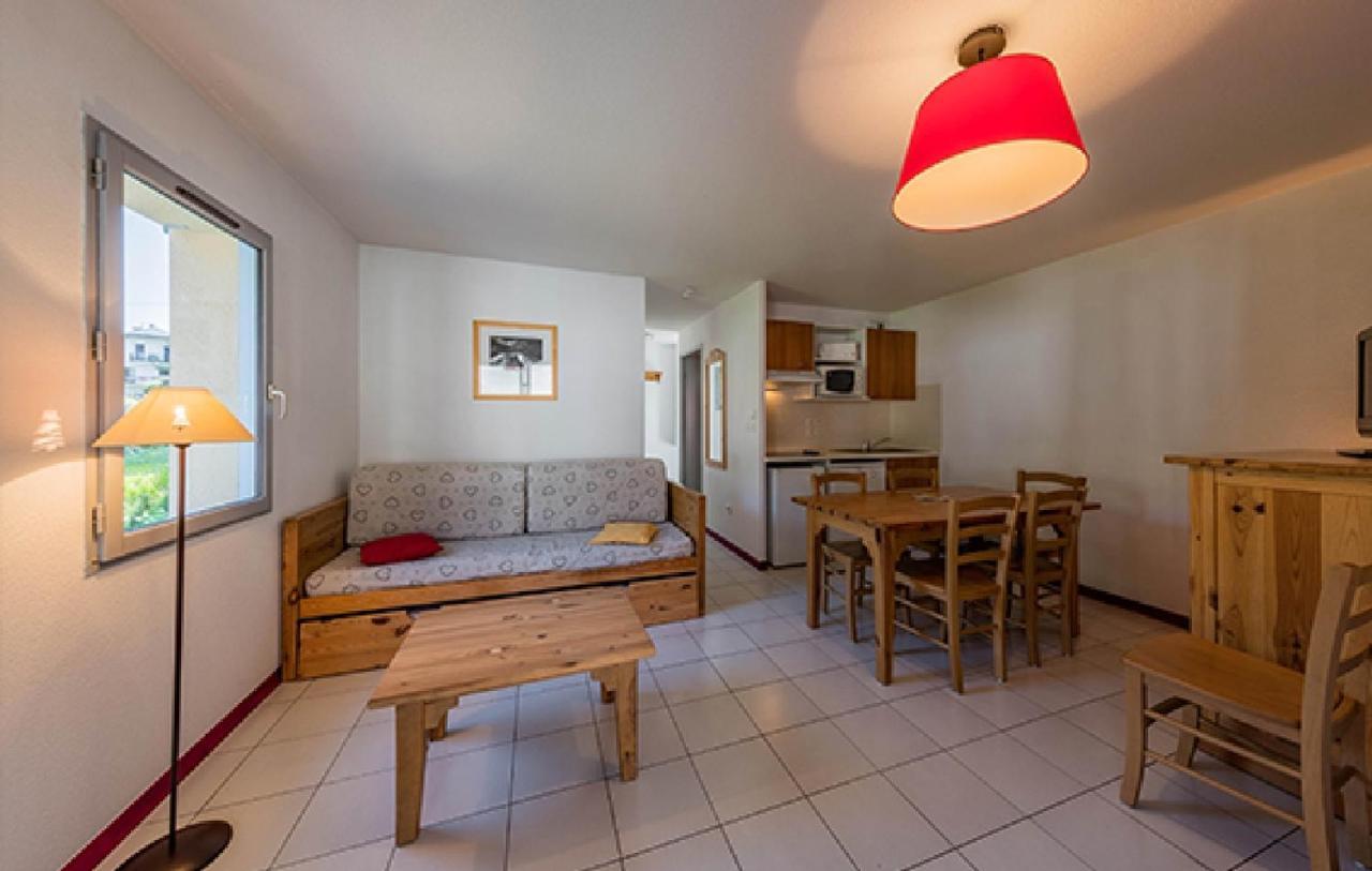 Residence Les Trois Vallees - Arreau Exterior photo